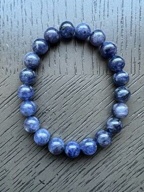Iolite bracelet 10mm SIZE 6.5-6.75’